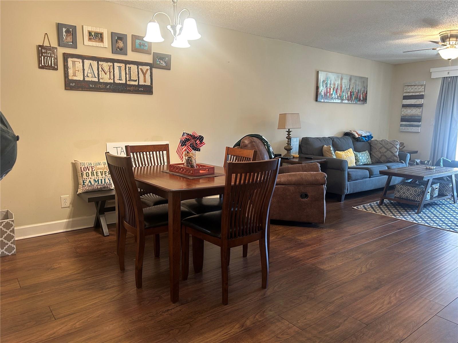 Image 4 of 23 For 2105 Cordova Green 2105