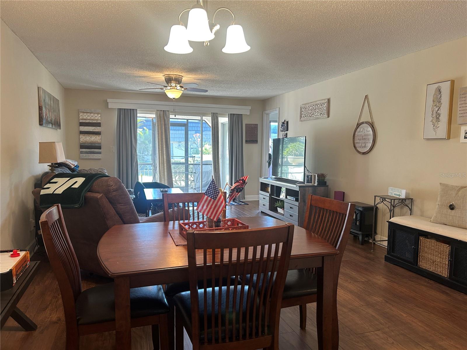 Image 5 of 23 For 2105 Cordova Green 2105