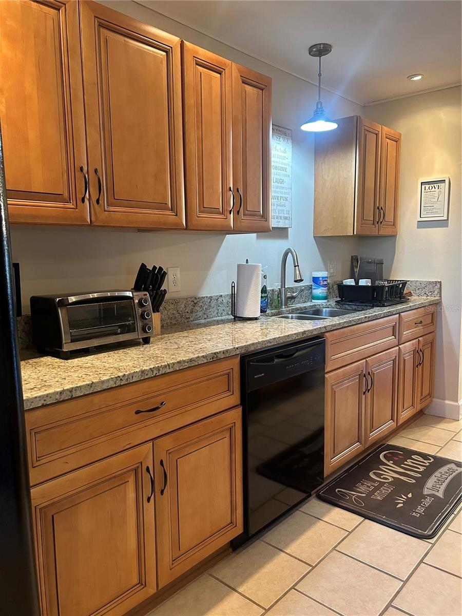 Image 9 of 23 For 2105 Cordova Green 2105