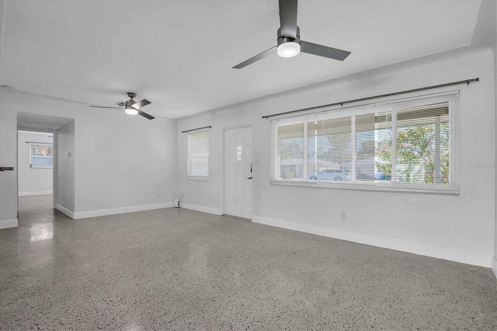 Image 7 of 41 For 765 56th Avenue S