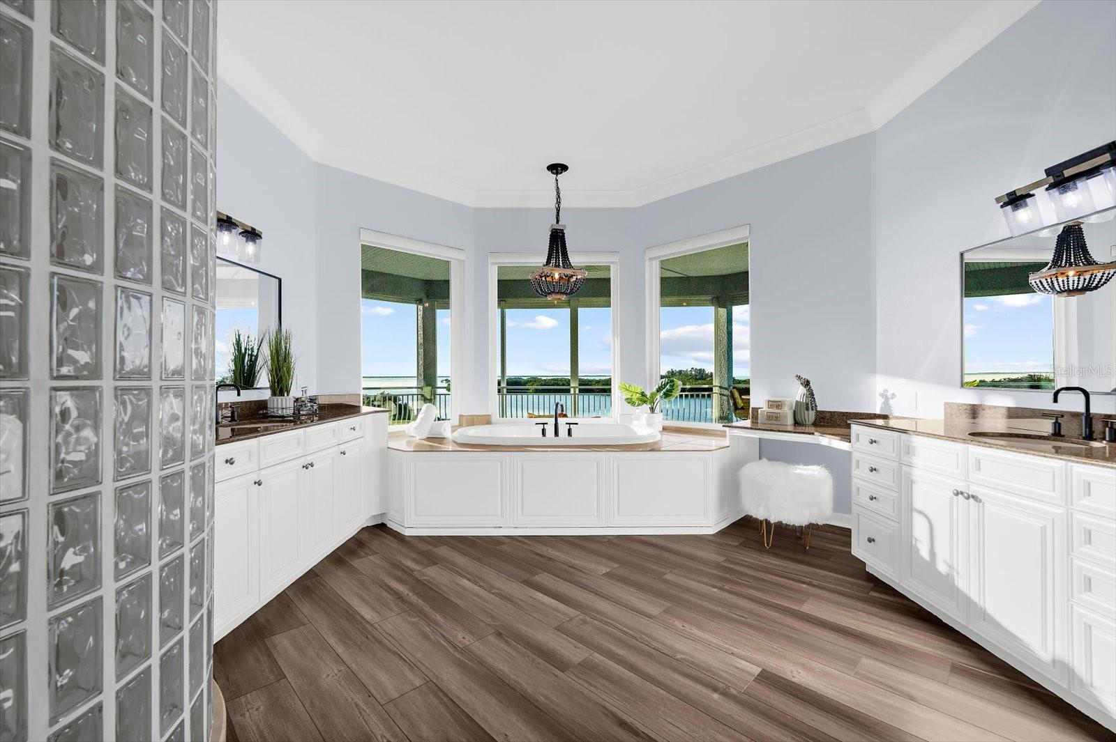 Image 41 of 89 For 2059 Pointe Alexis Drive