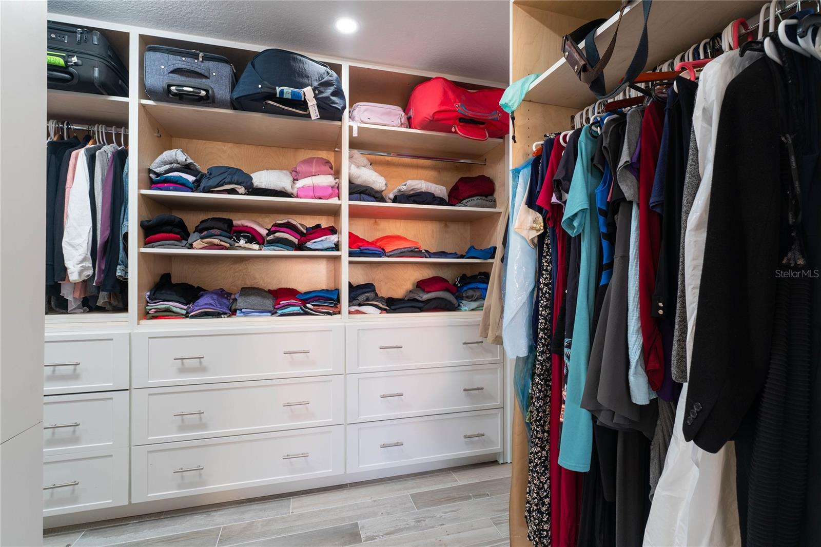 Image 45 of 78 For 1390 Gulf Boulevard Ph4