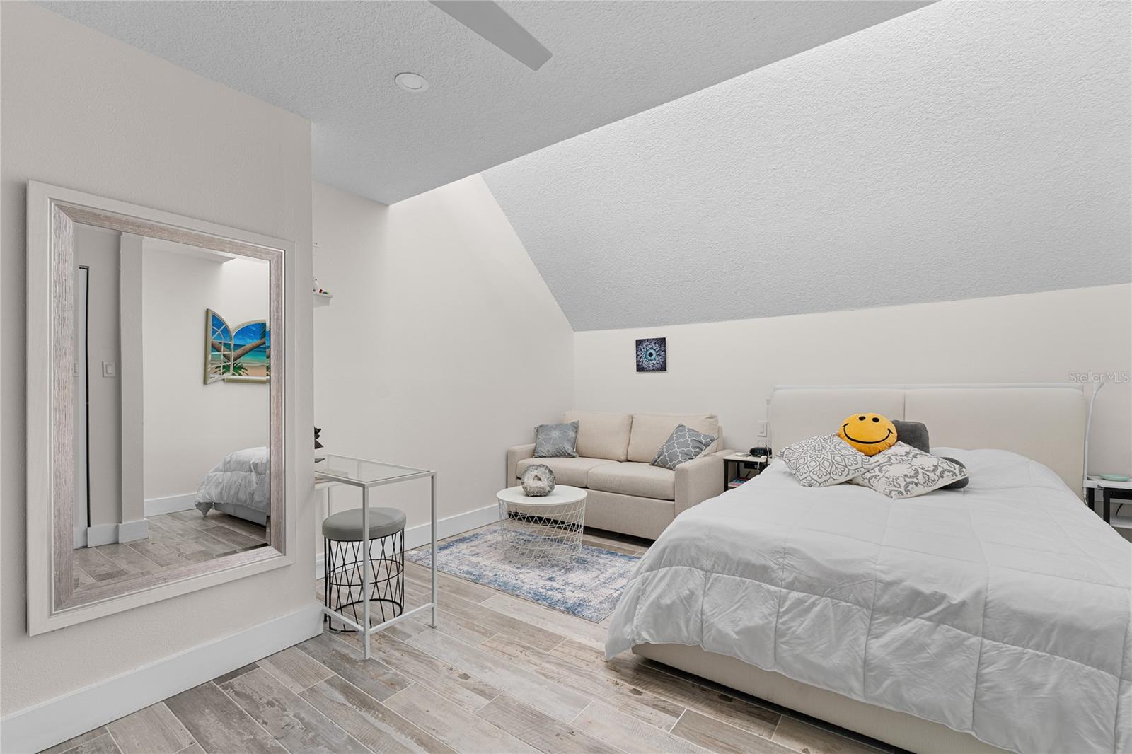 Image 49 of 78 For 1390 Gulf Boulevard Ph4