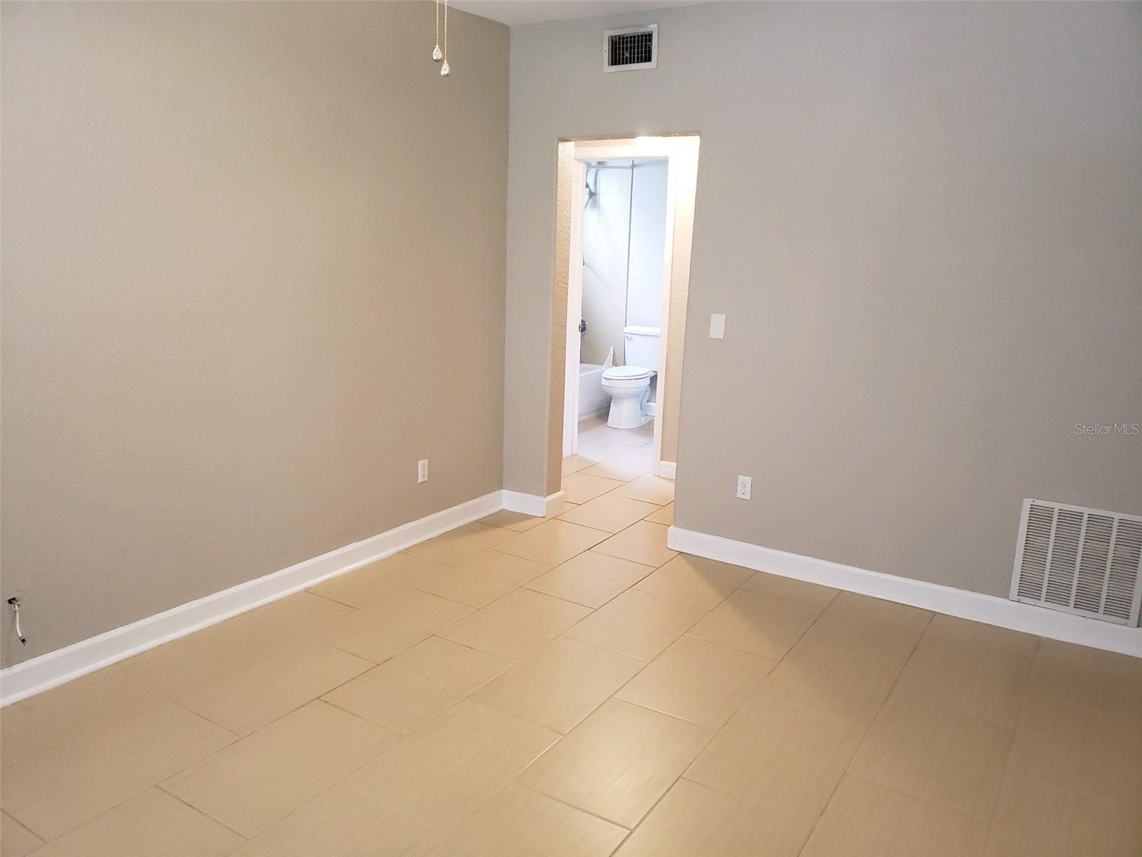 Image 2 of 9 For 4211 North A Street 10