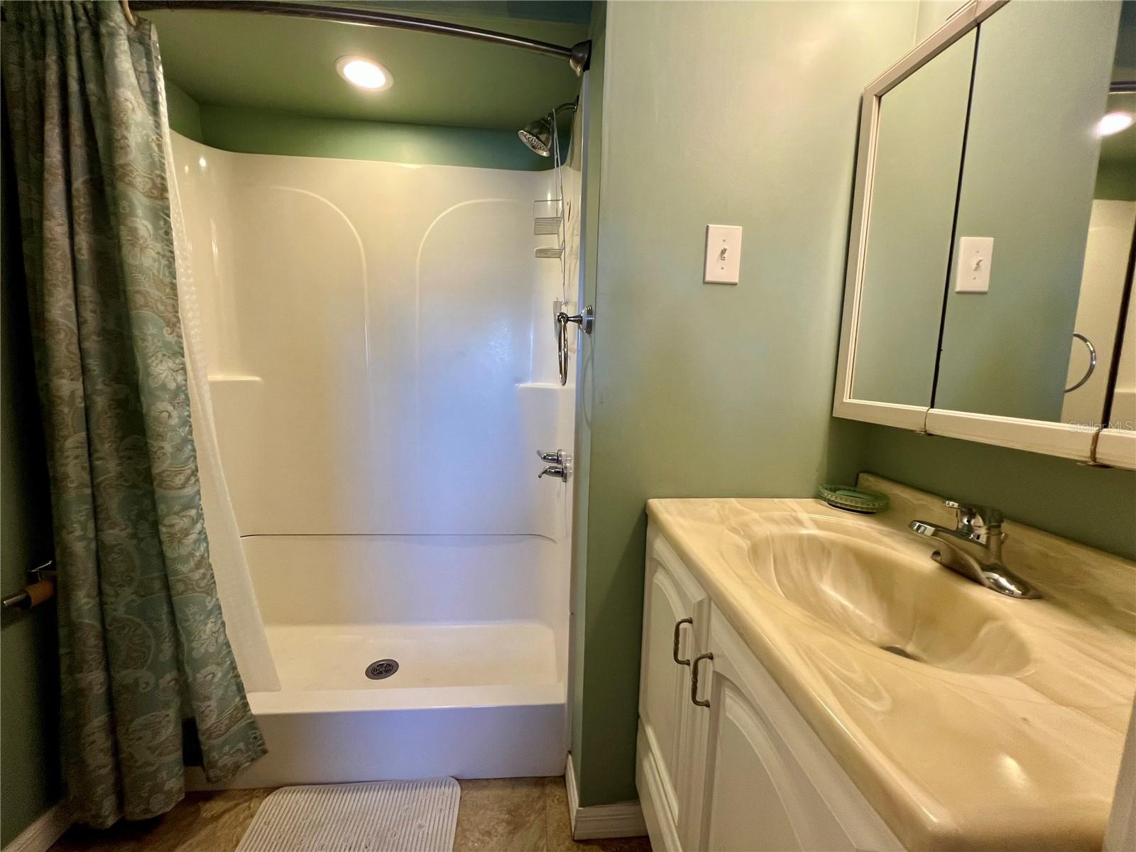 Image 17 of 31 For 1500 County Road 1  285