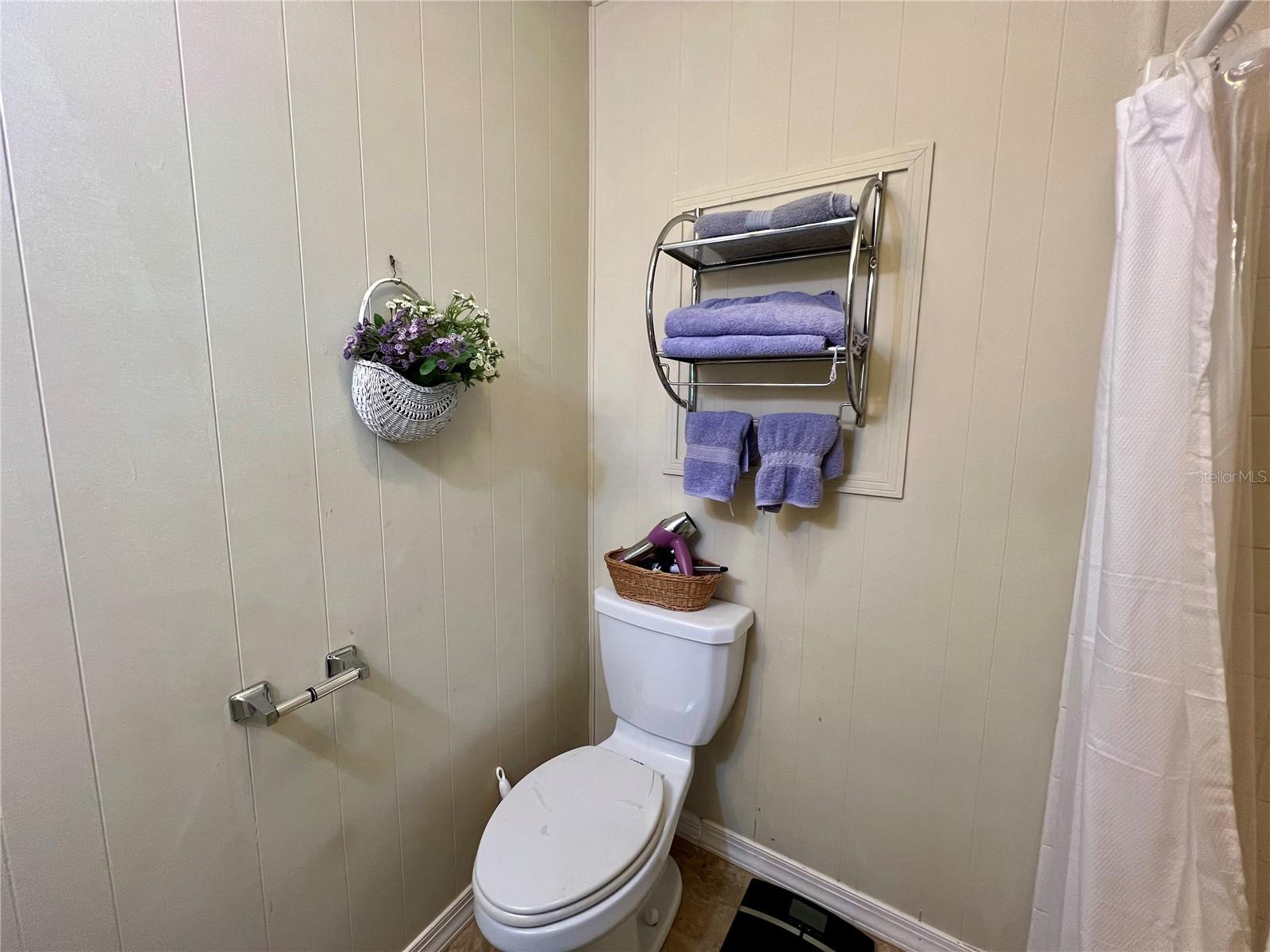 Image 25 of 31 For 1500 County Road 1  285