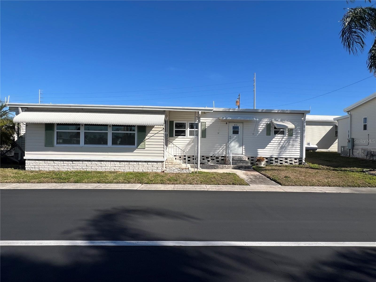 Image 28 of 31 For 1500 County Road 1  285