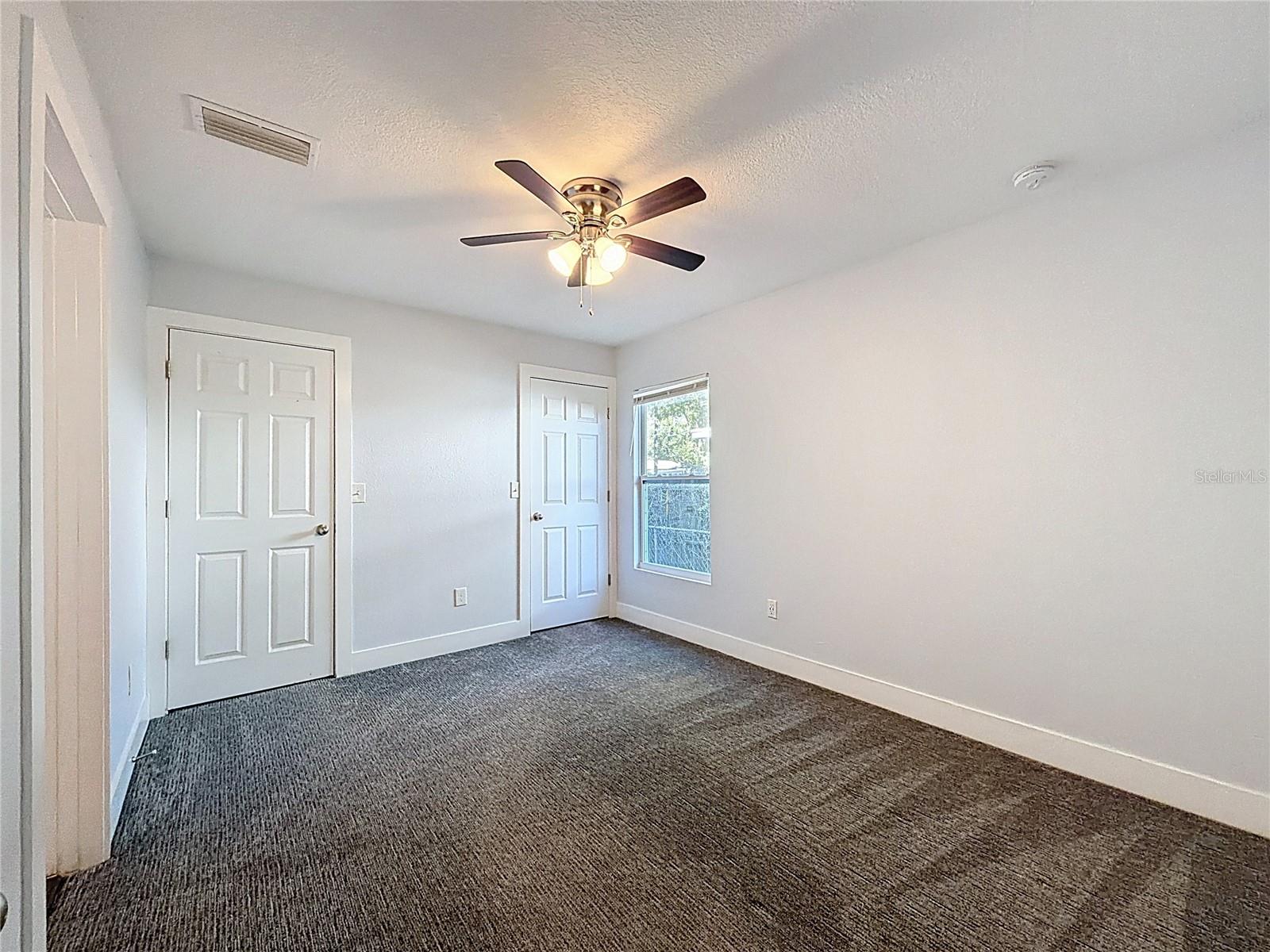 Listing photo id 22 for 3126 Queen Street N