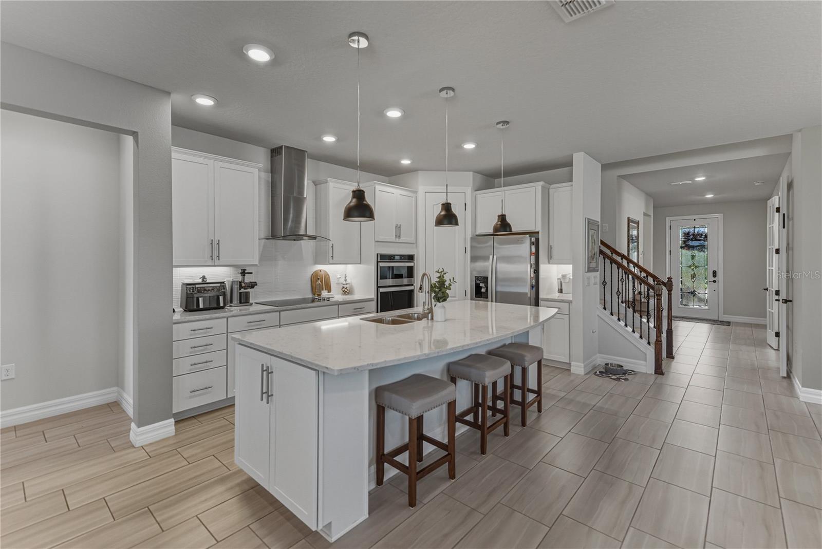 Image 18 of 88 For 7430 Pool Compass Loop