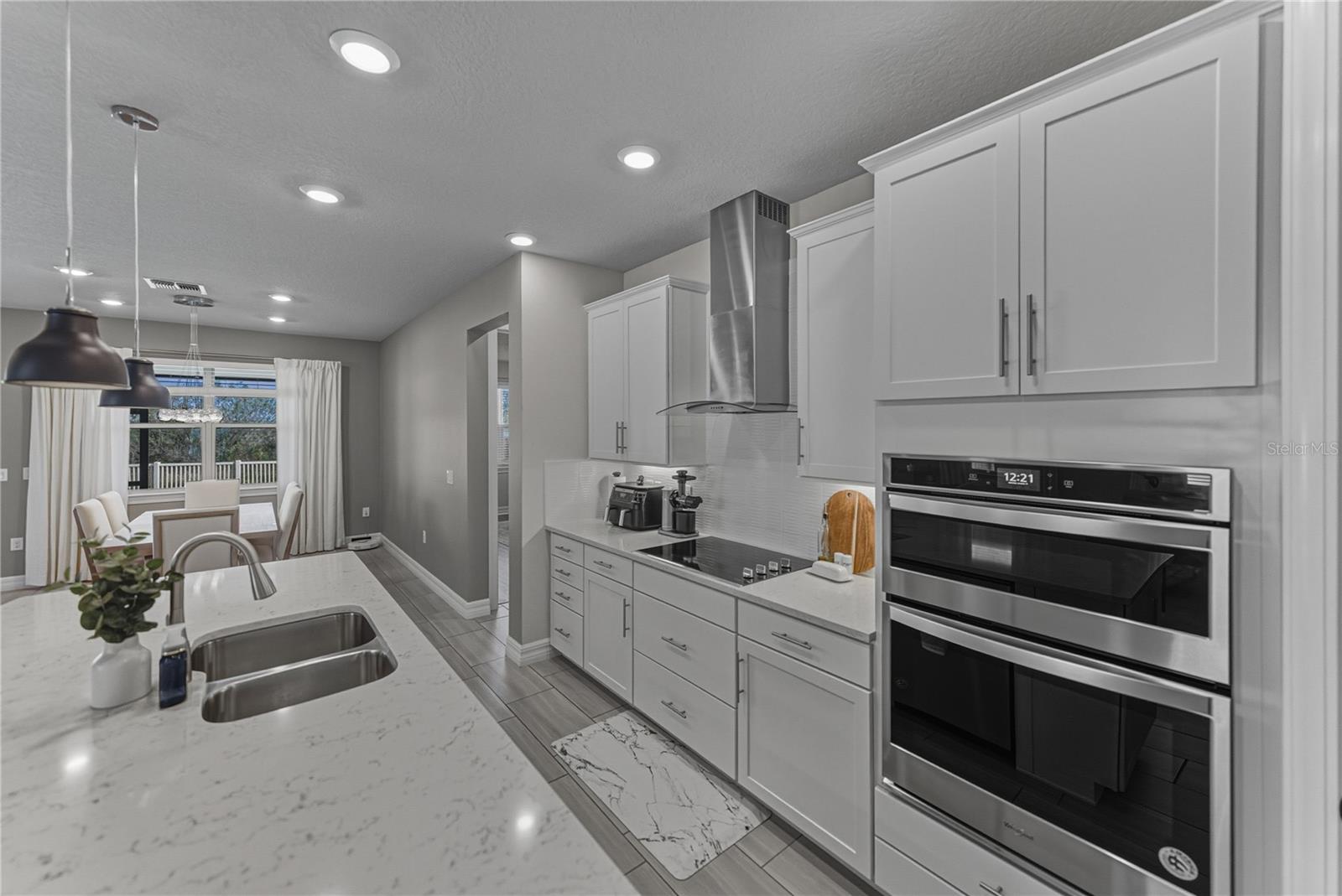 Image 22 of 88 For 7430 Pool Compass Loop