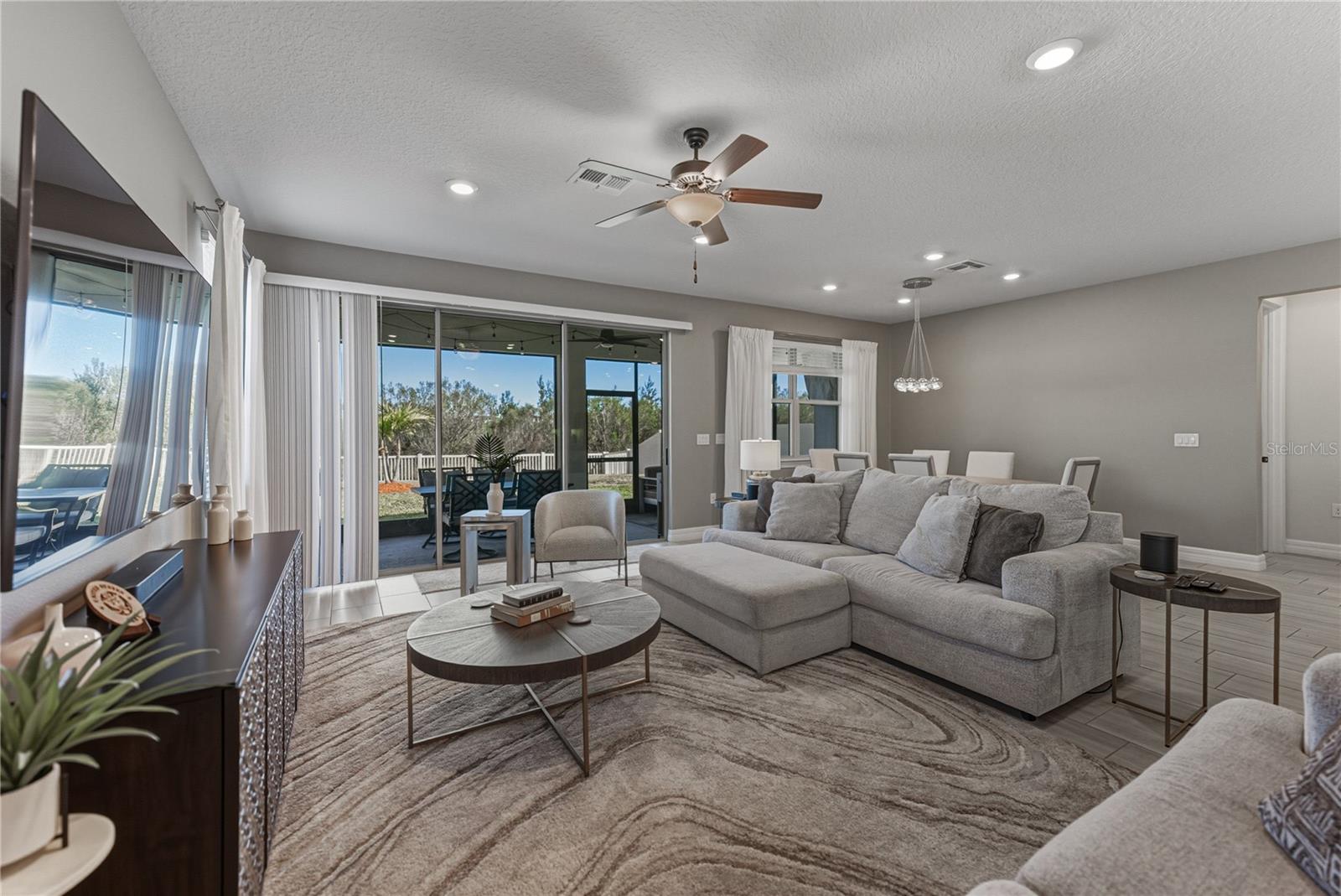 Image 27 of 88 For 7430 Pool Compass Loop