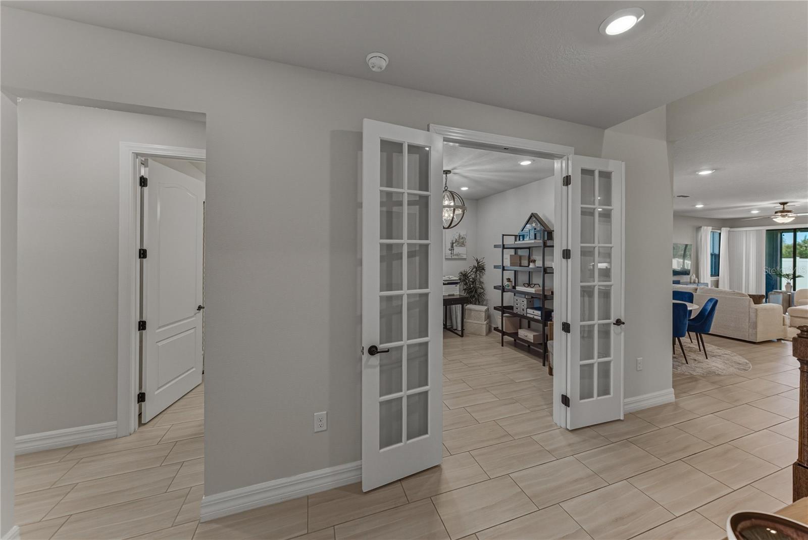 Image 32 of 88 For 7430 Pool Compass Loop