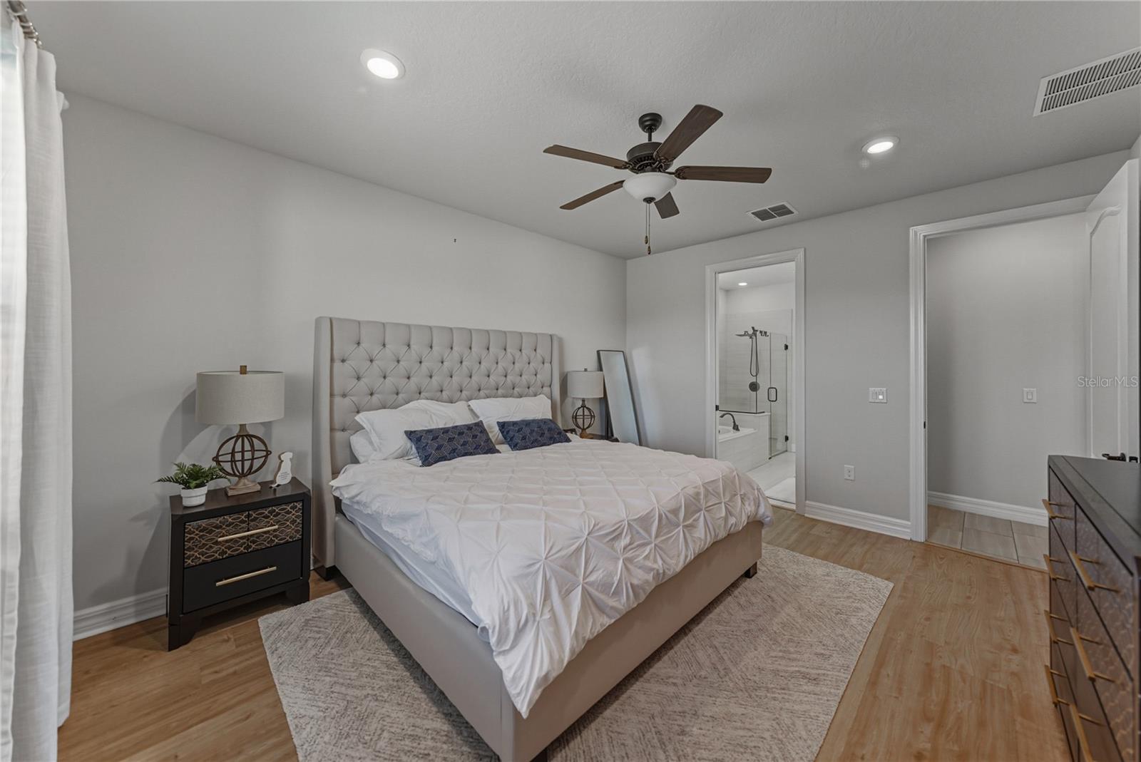 Image 37 of 88 For 7430 Pool Compass Loop