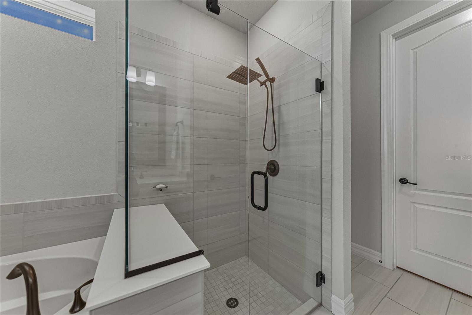 Image 42 of 88 For 7430 Pool Compass Loop