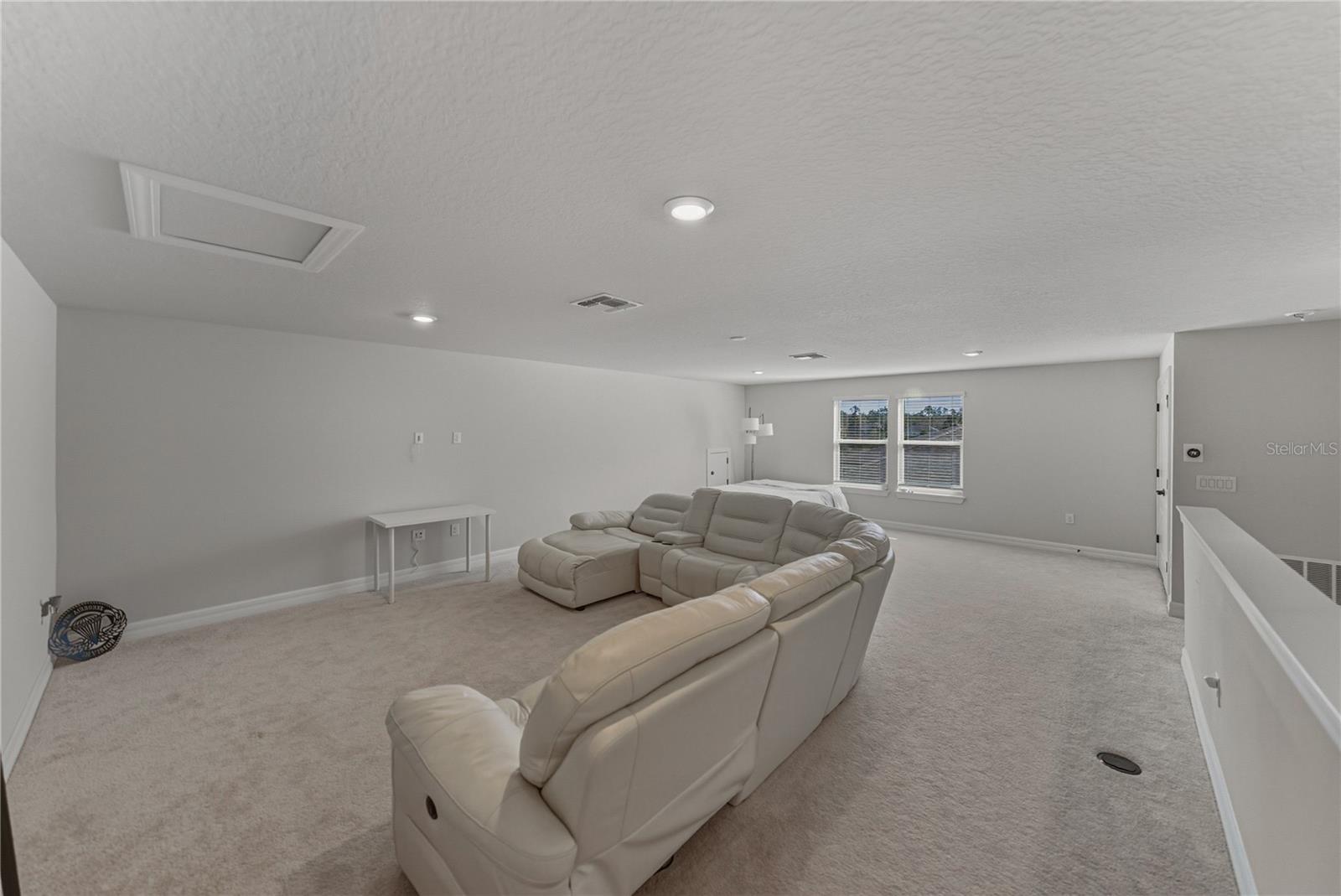 Image 55 of 88 For 7430 Pool Compass Loop