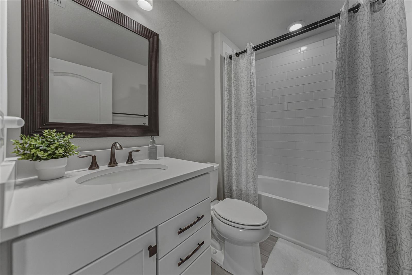 Image 60 of 88 For 7430 Pool Compass Loop