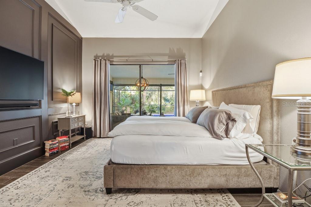 Image 10 of 29 For 721 Forestview Drive