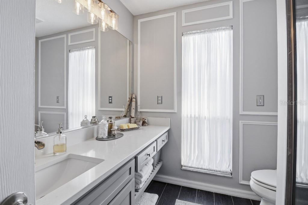 Image 26 of 29 For 721 Forestview Drive