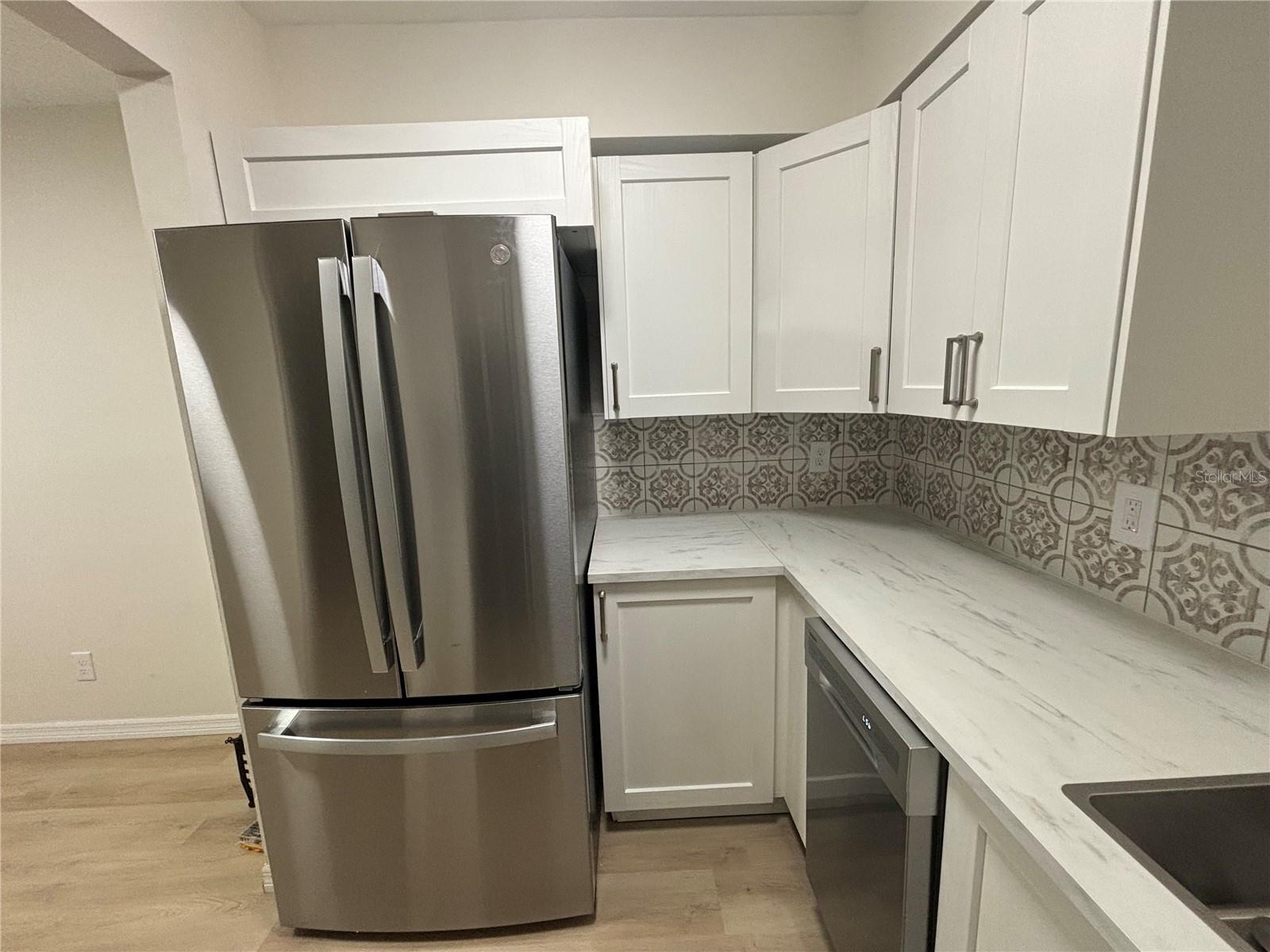 Image 9 of 12 For 1219 Mohawk Avenue A