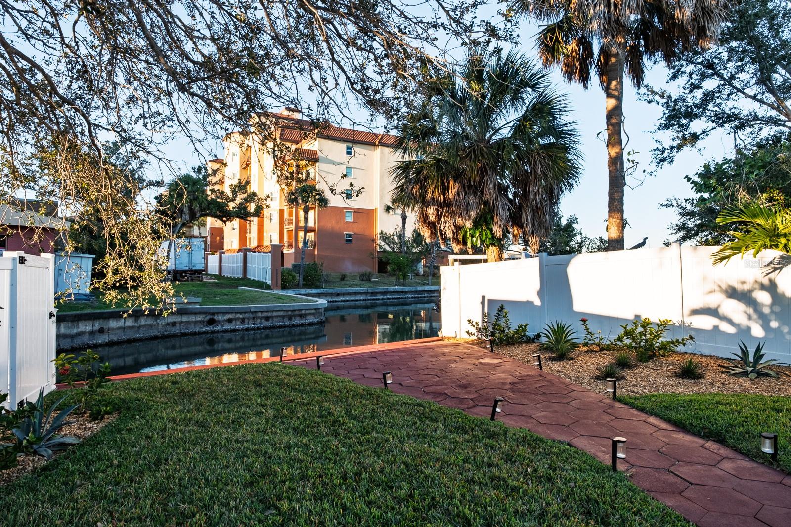 Image 2 of 45 For 100 Punta Vista Drive