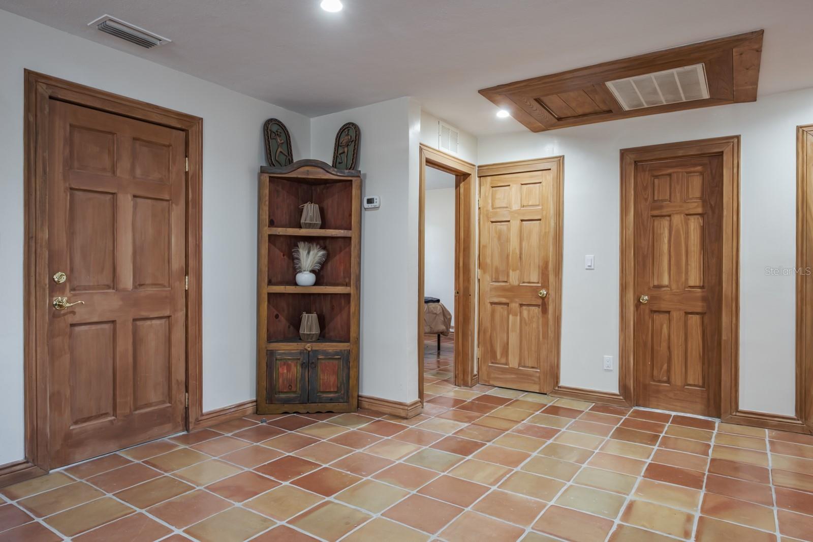 Image 8 of 45 For 100 Punta Vista Drive