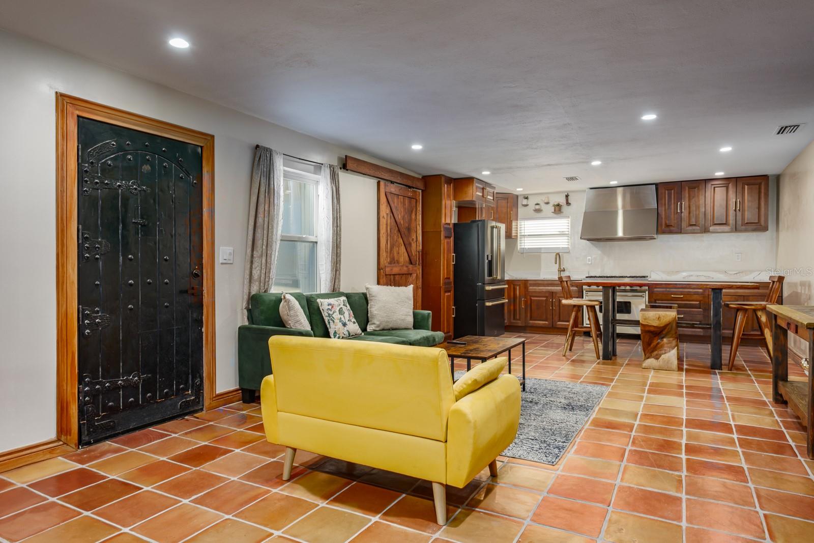 Image 9 of 45 For 100 Punta Vista Drive