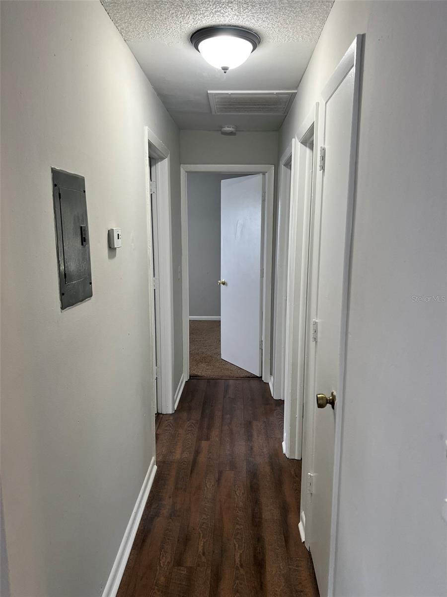 Image 4 of 11 For 2210 20th Avenue A