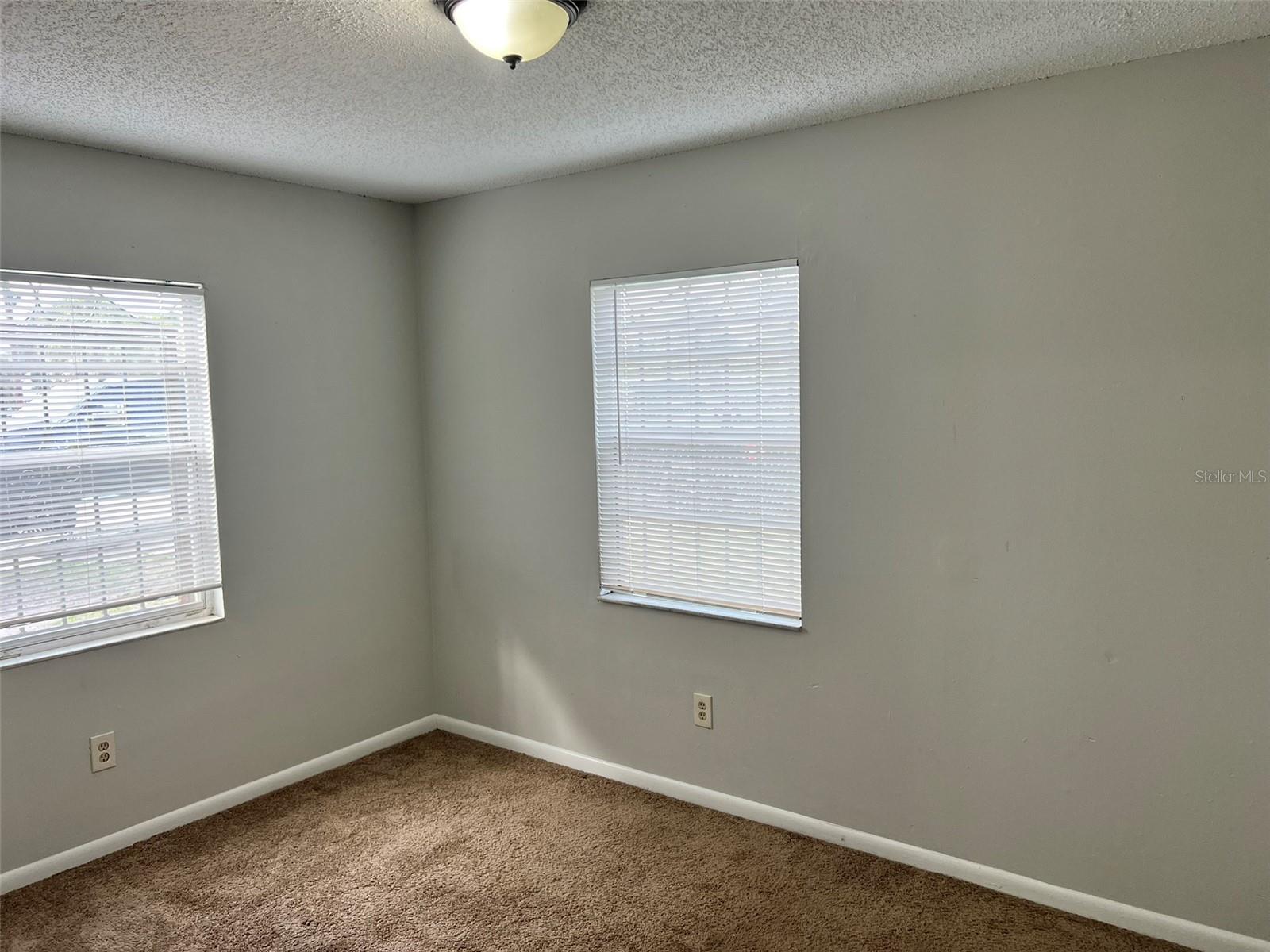 Image 5 of 11 For 2210 20th Avenue A