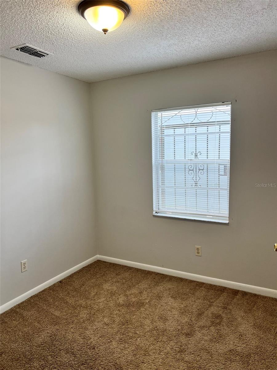 Image 6 of 11 For 2210 20th Avenue A