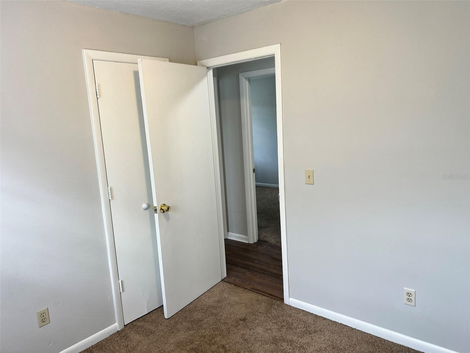 Image 7 of 11 For 2210 20th Avenue A