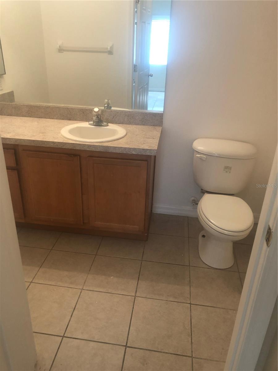 Image 13 of 14 For 9619 Lakedale Way 102