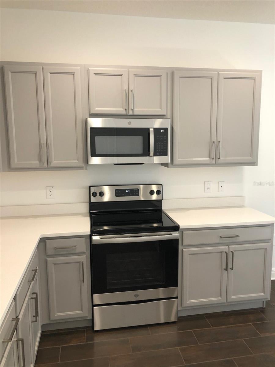 Image 10 of 21 For 310 Ford Street