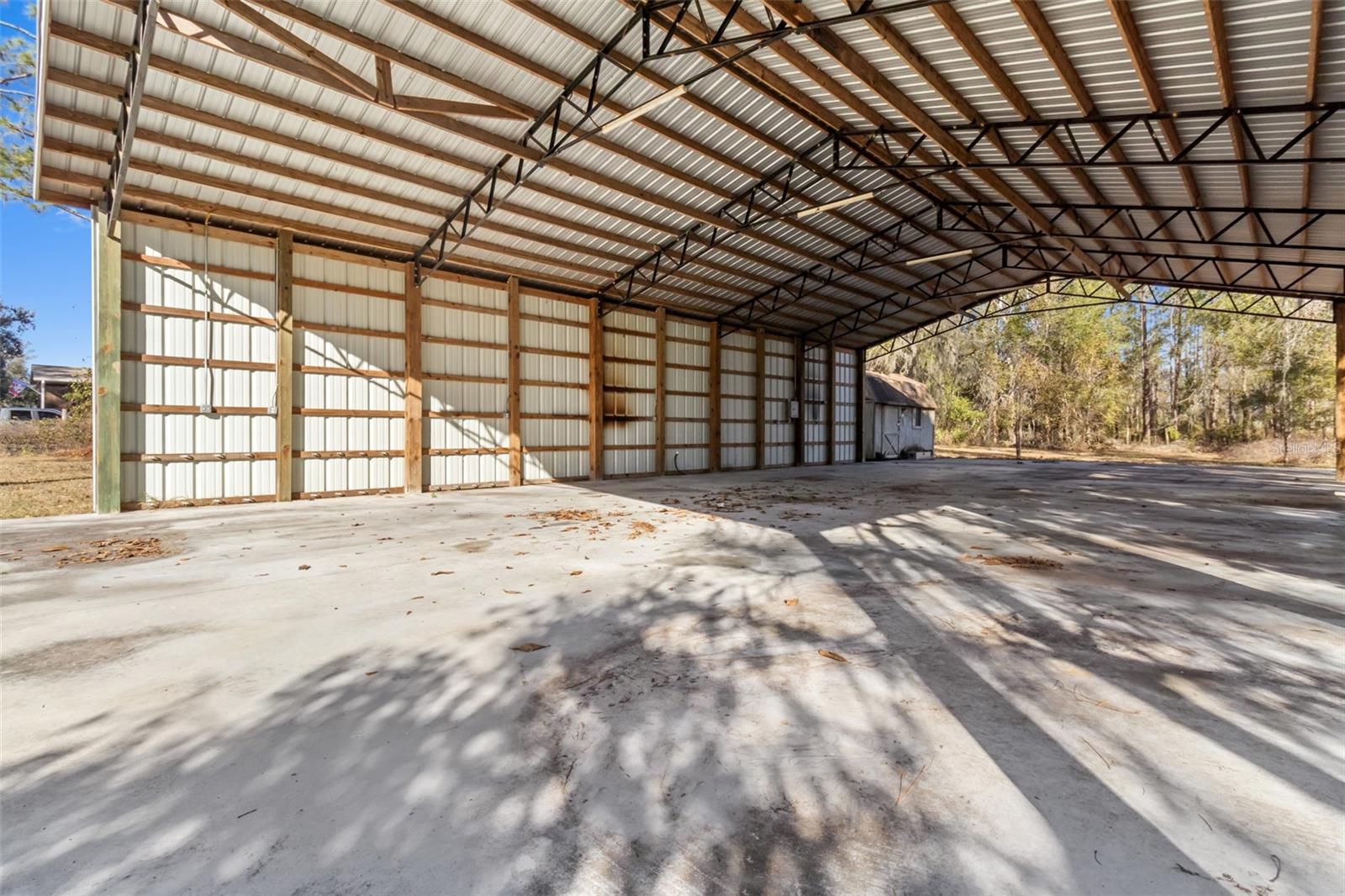 Listing photo id 39 for 765 Sloans Ridge Road