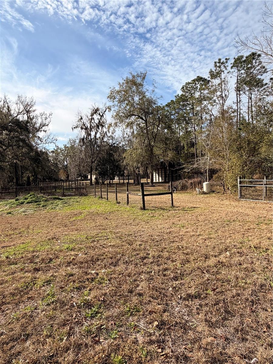 Listing photo id 58 for 765 Sloans Ridge Road