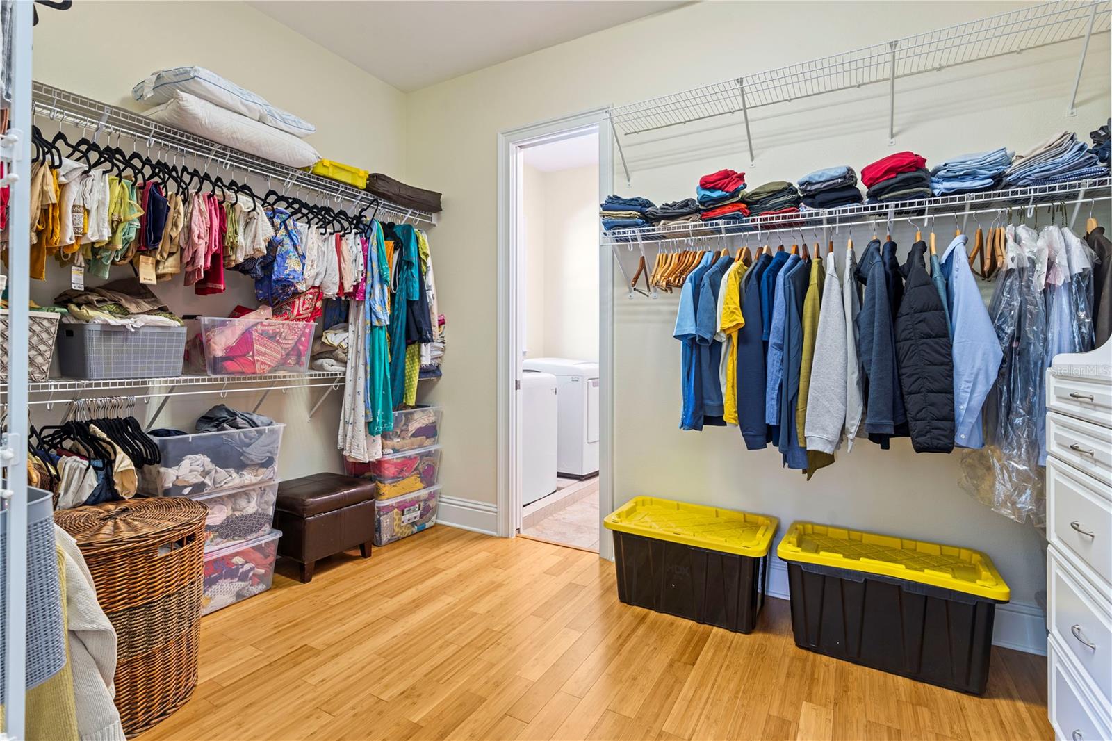 Image 22 of 80 For 3952 Versailles Drive