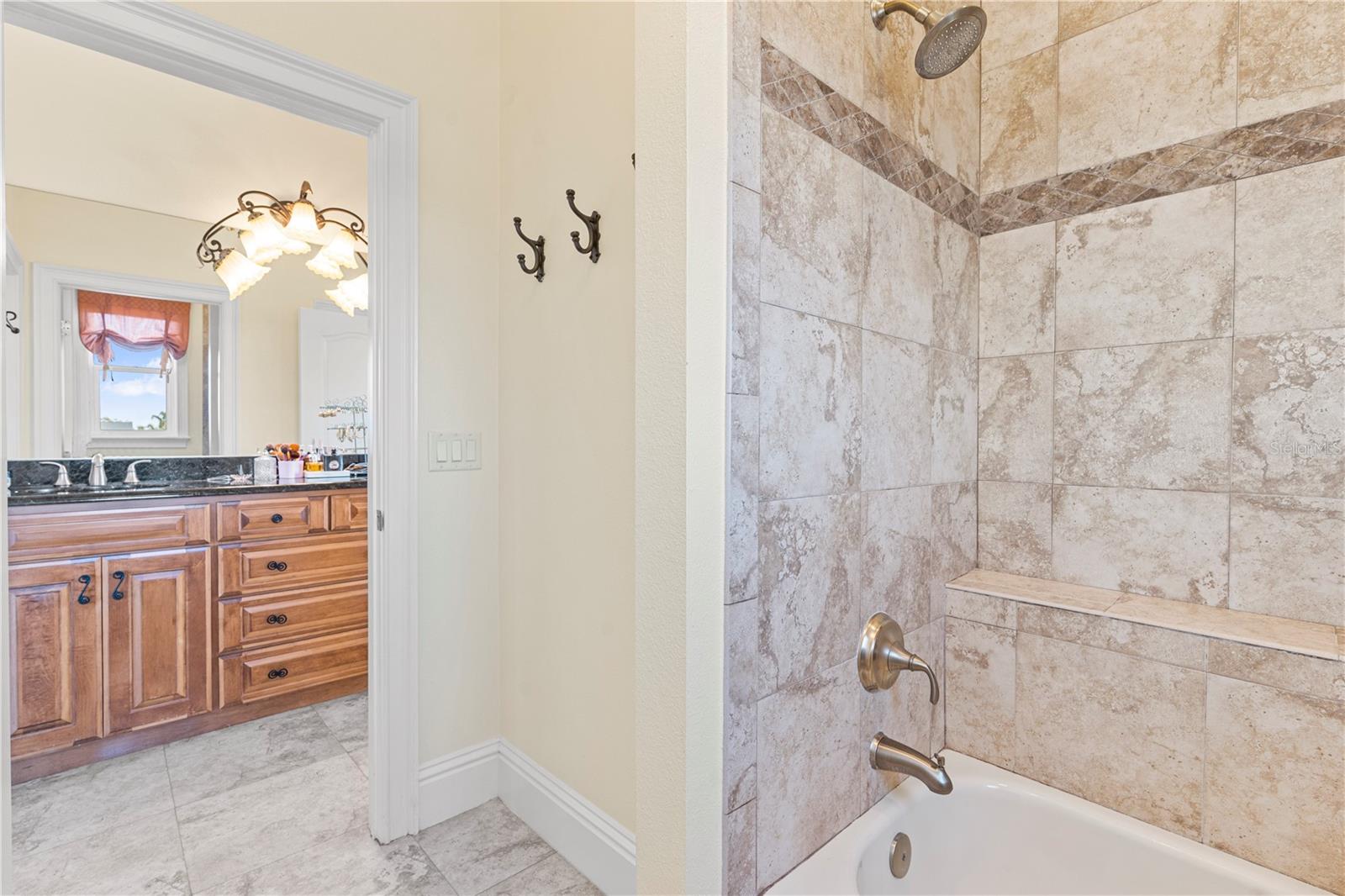 Image 43 of 80 For 3952 Versailles Drive