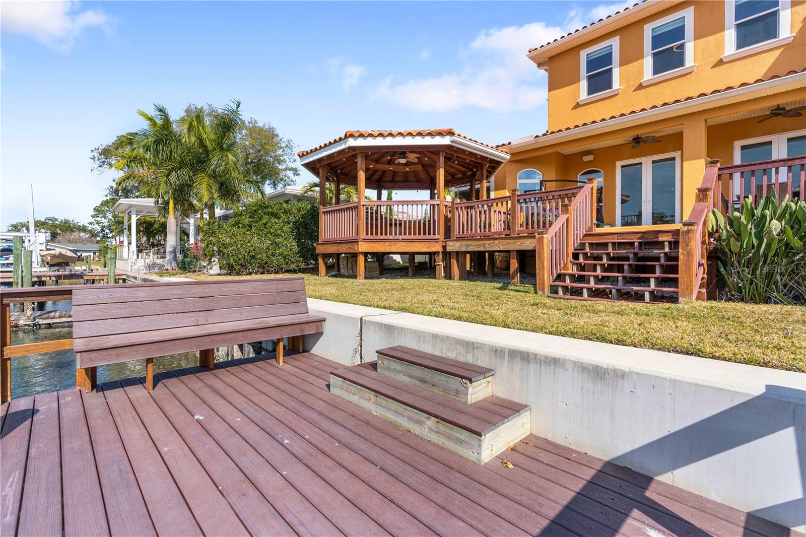 Image 53 of 80 For 3952 Versailles Drive