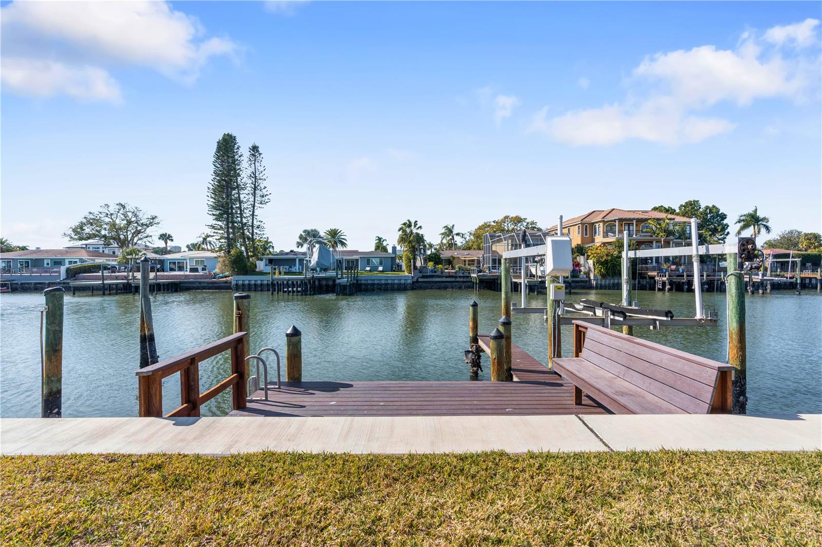 Image 55 of 80 For 3952 Versailles Drive