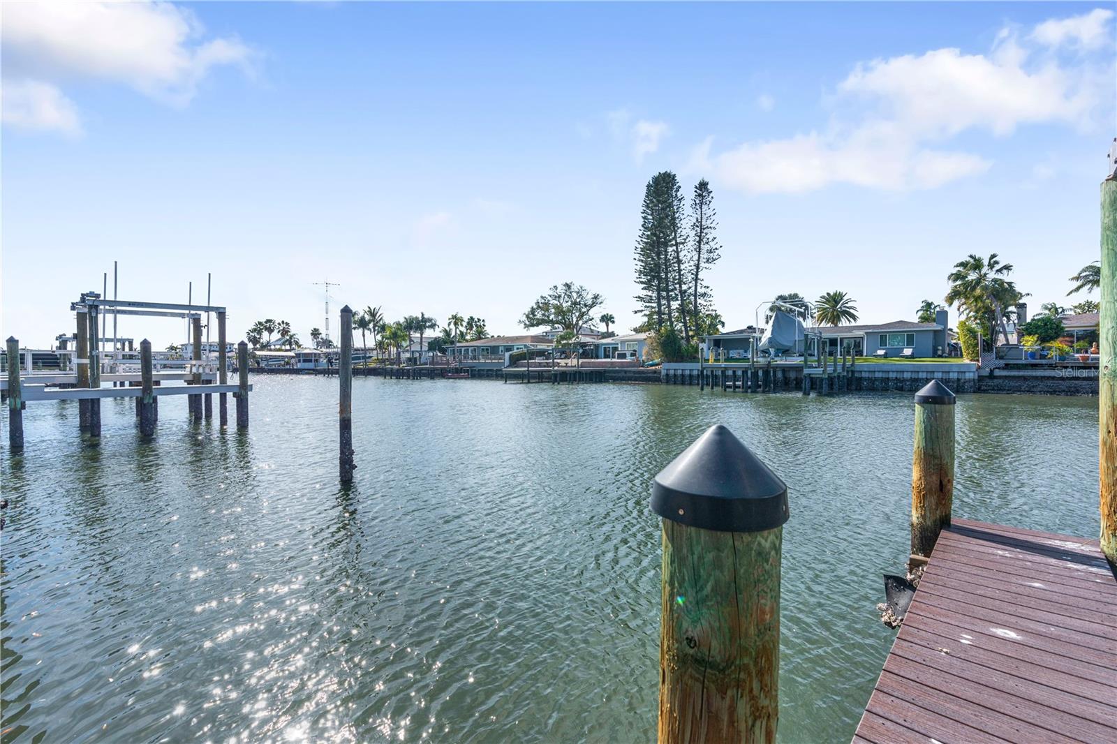 Image 60 of 80 For 3952 Versailles Drive