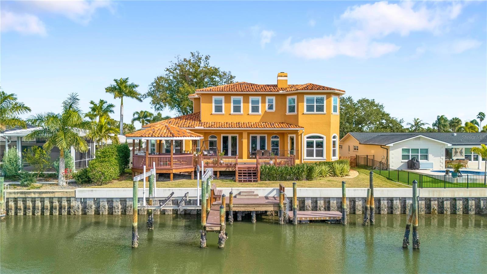 Image 63 of 80 For 3952 Versailles Drive