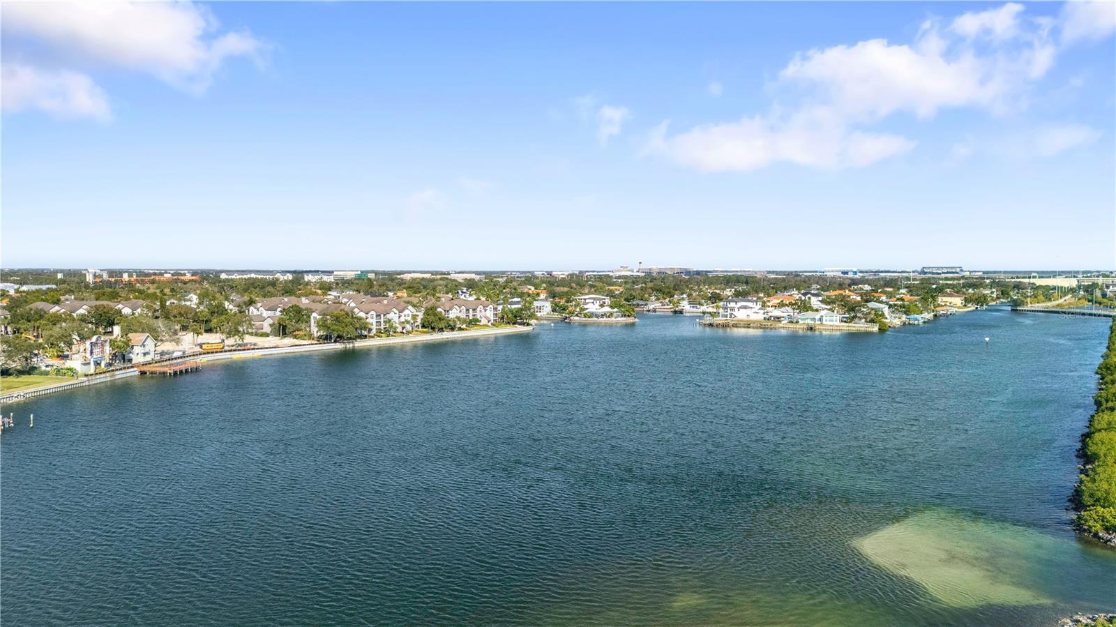 Image 69 of 80 For 3952 Versailles Drive