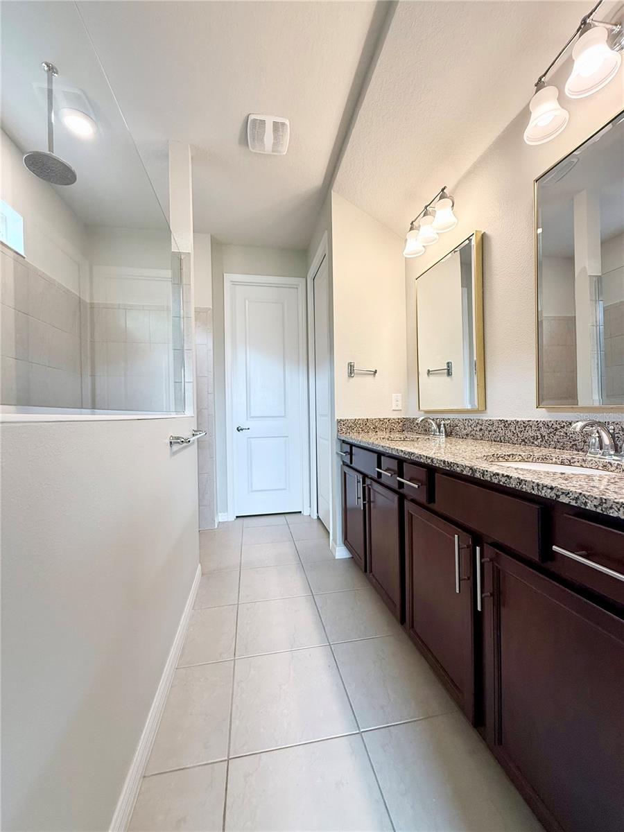 Image 12 of 20 For 10843 Rolling Moss Road