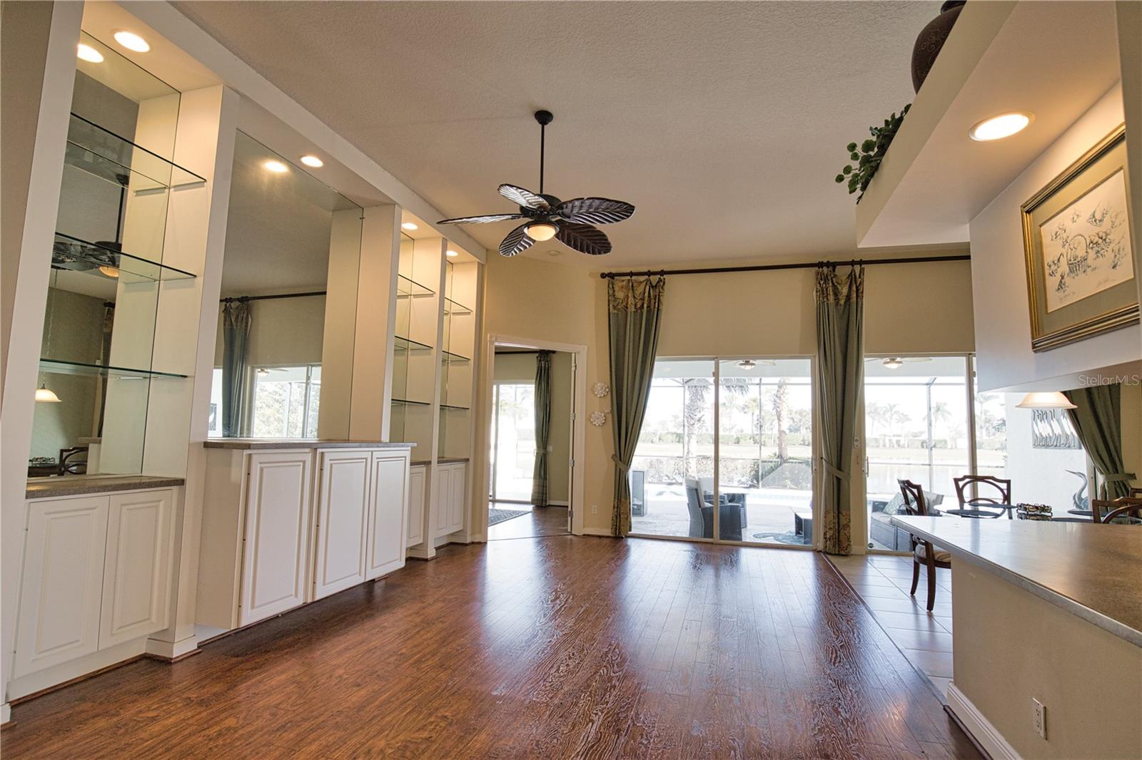 Image 12 of 53 For 13430 Attaviano Street