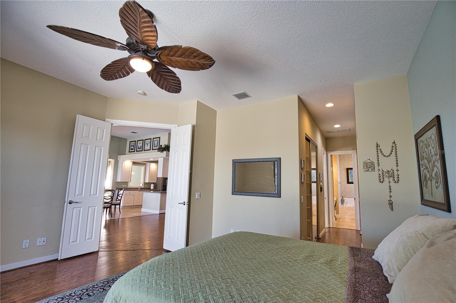 Image 22 of 53 For 13430 Attaviano Street