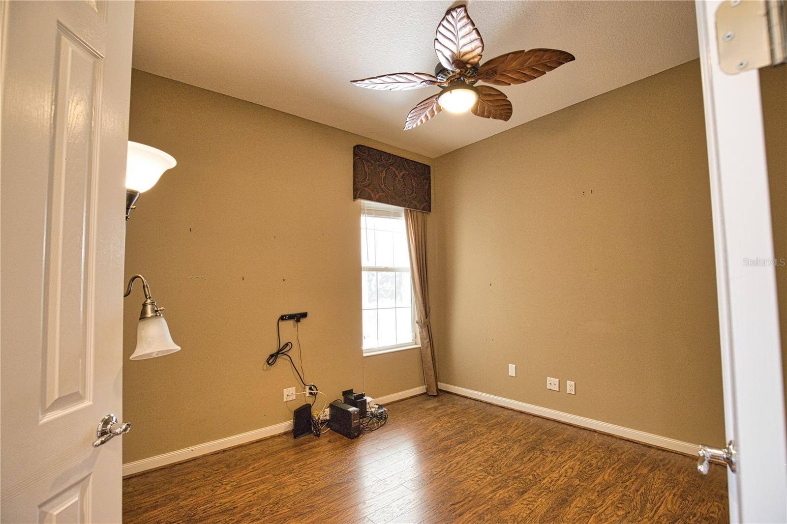 Image 36 of 53 For 13430 Attaviano Street