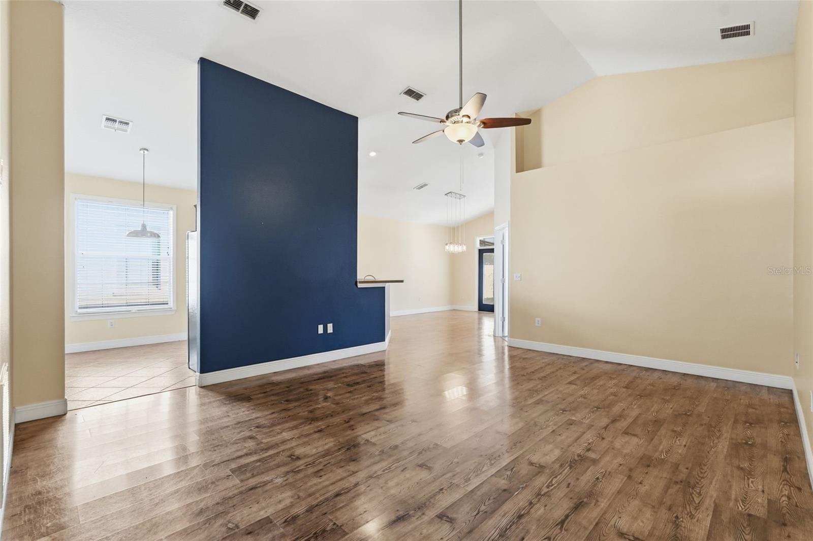 Image 11 of 65 For 37438 Picketts Mill Avenue