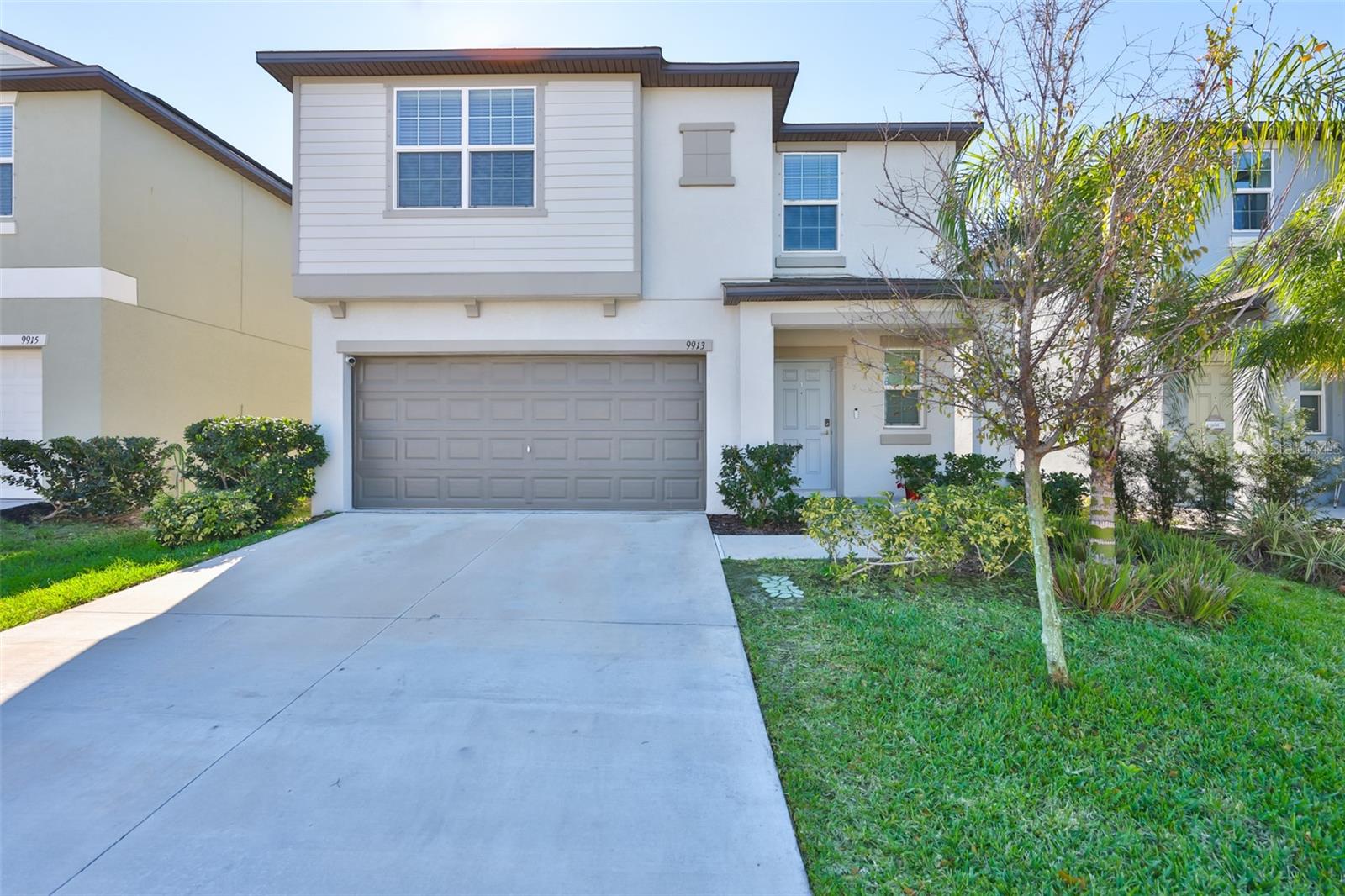 Image 2 of 57 For 9913 Jackfruit Court