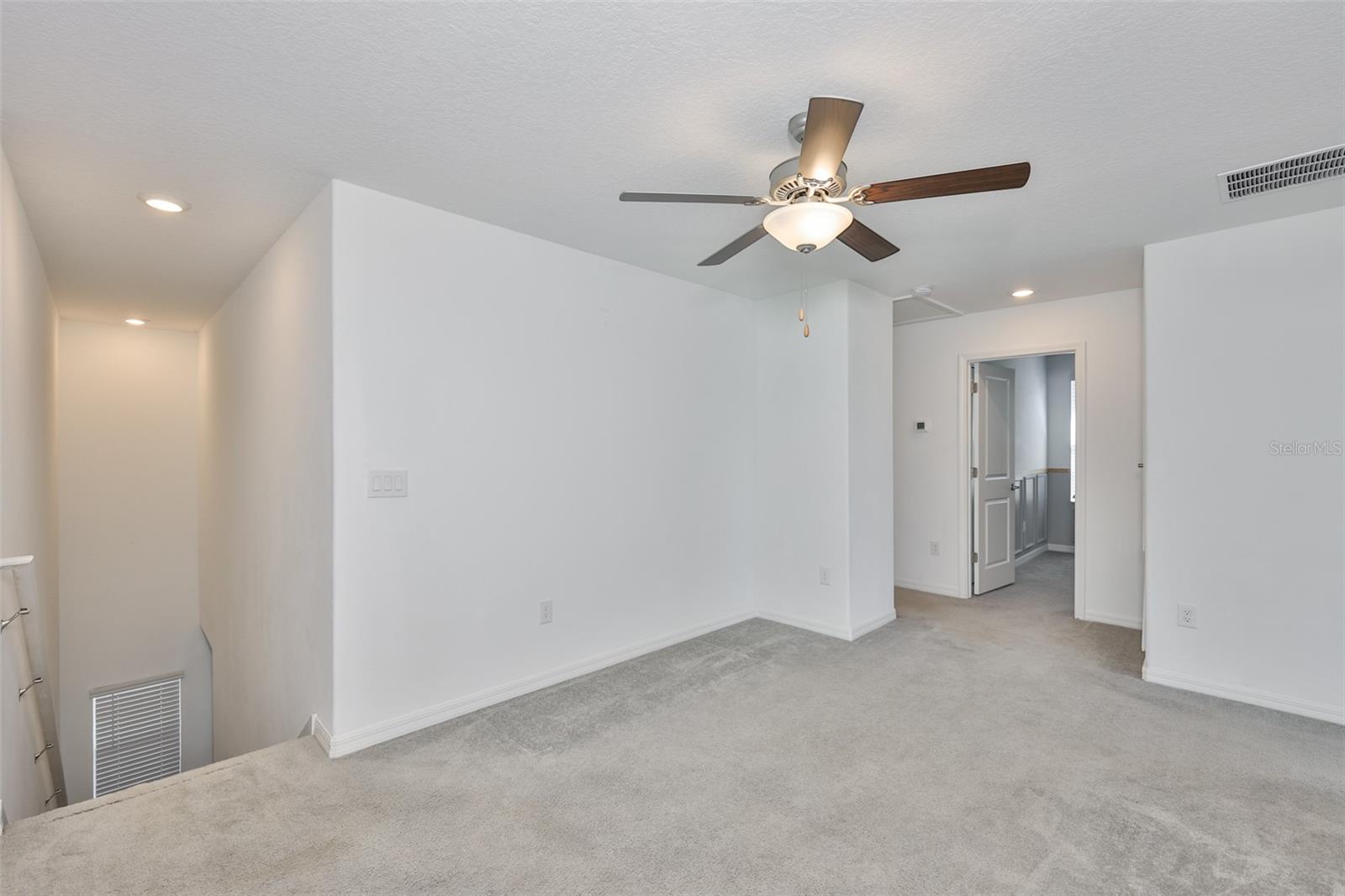 Image 22 of 57 For 9913 Jackfruit Court