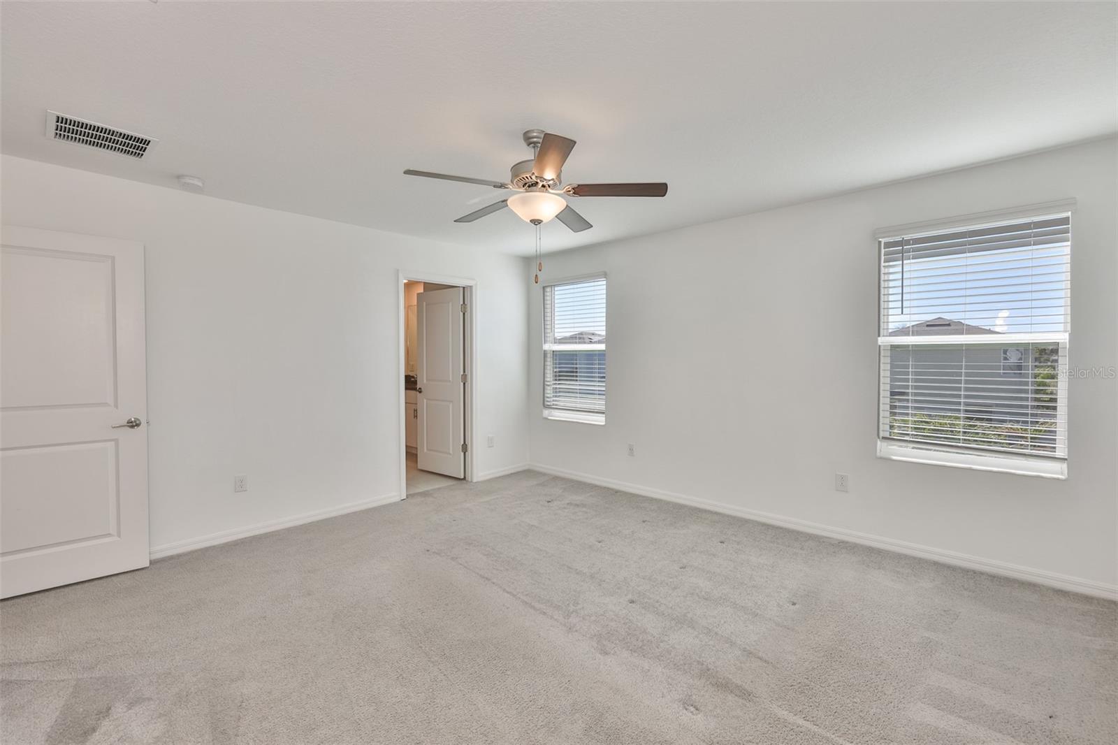 Image 27 of 57 For 9913 Jackfruit Court