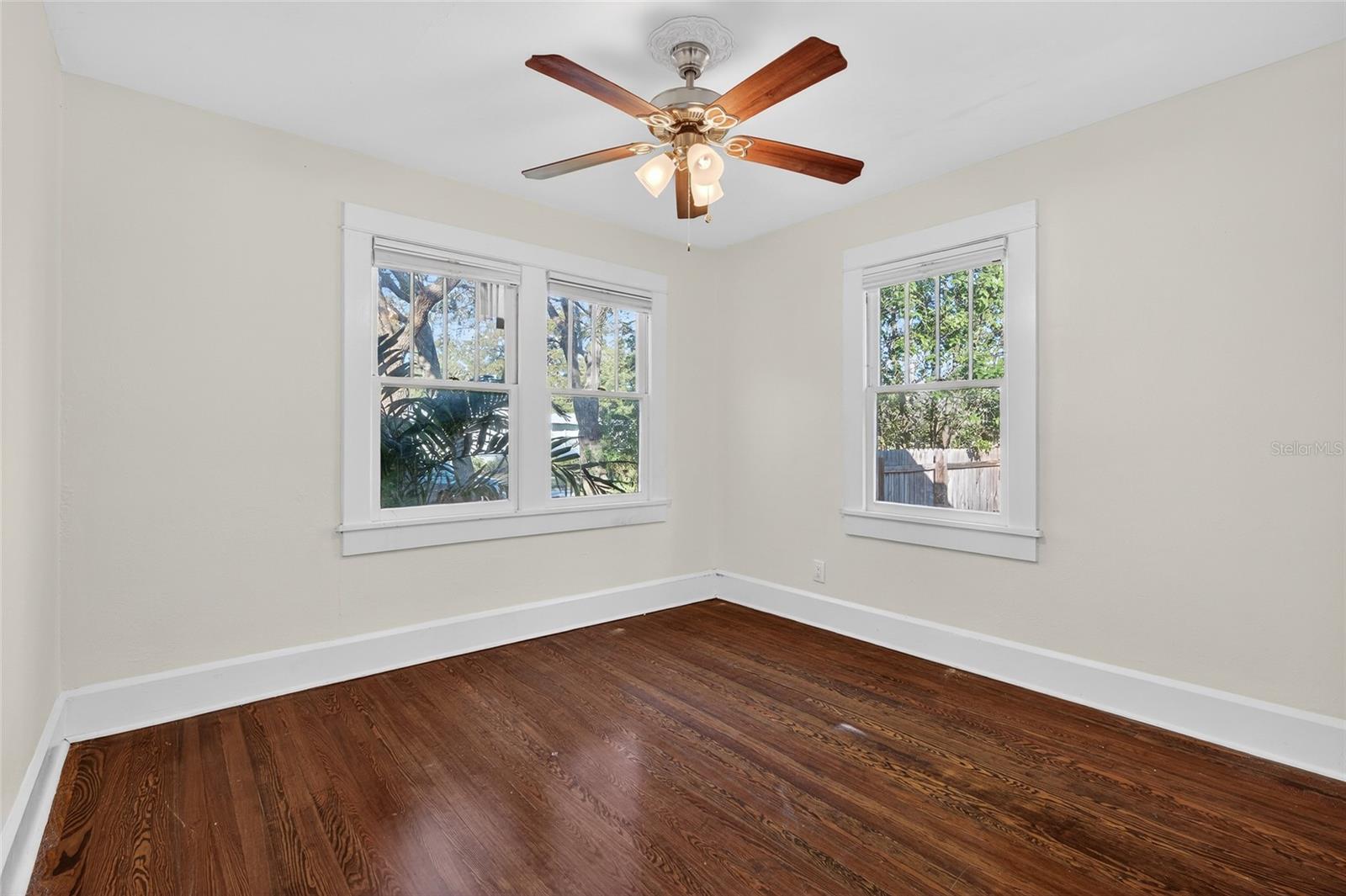 Image 32 of 58 For 2905 14th Street N